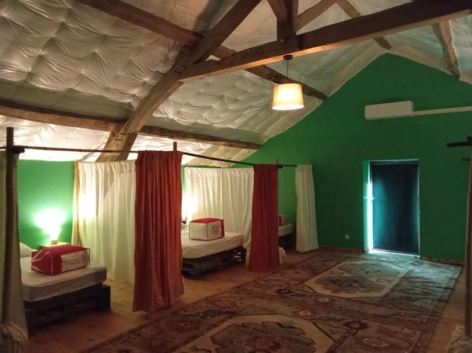 Standard Family room with garden view