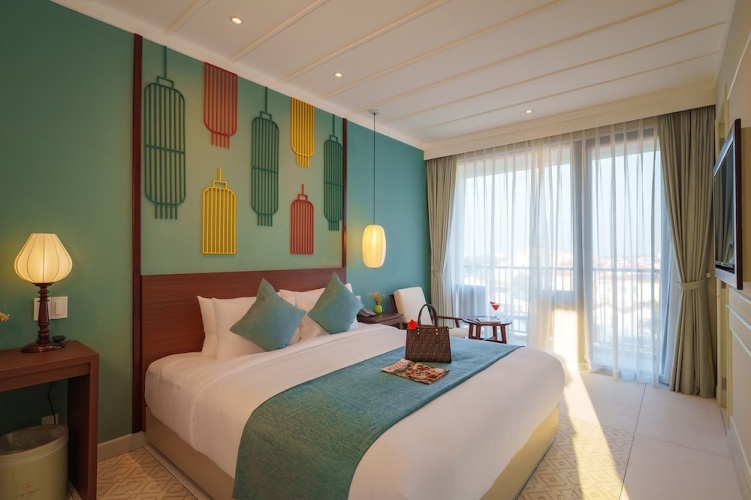 Deluxe room with balcony