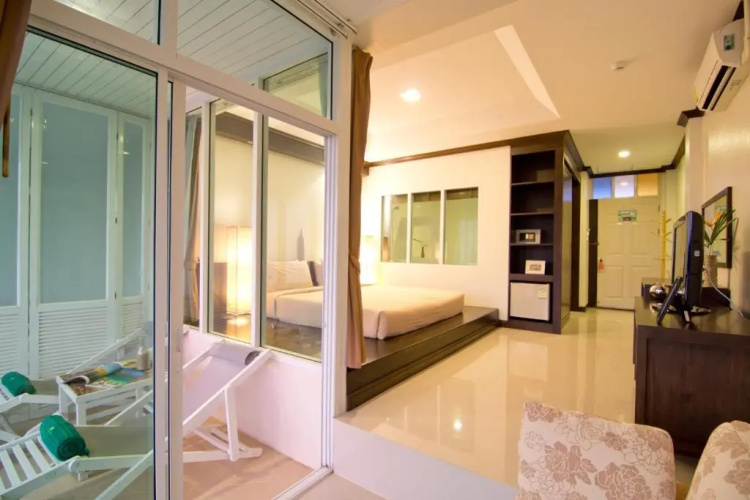 Makathanee Resort