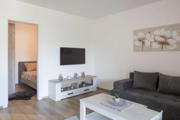 Aqualux apartments