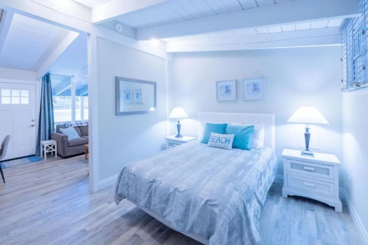 Boutique Suite #3