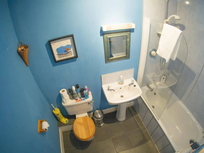 Dene Guest House