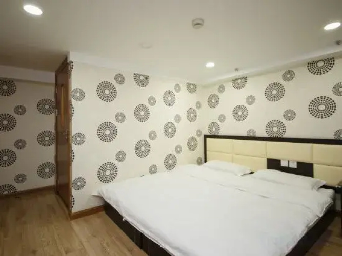 Dandong Yading Hotel