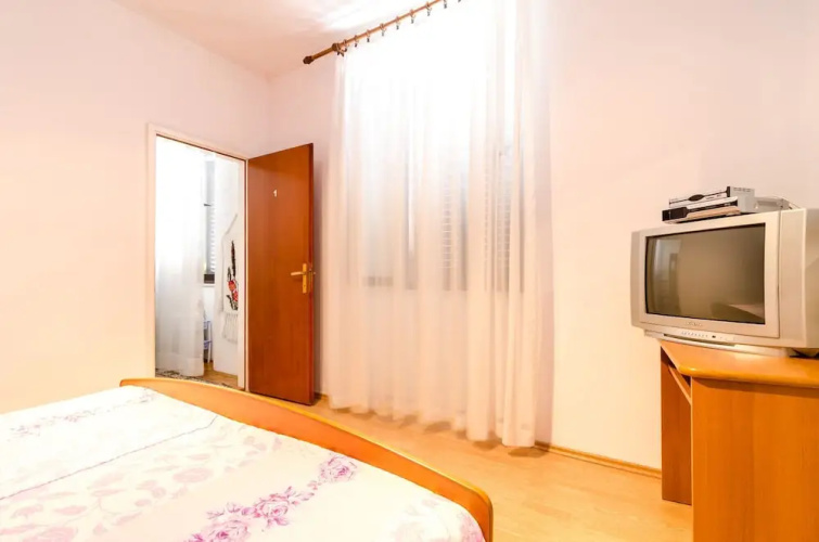 Rooms Mozara
