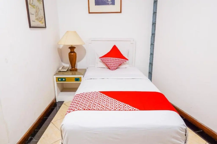 Deluxe Single room