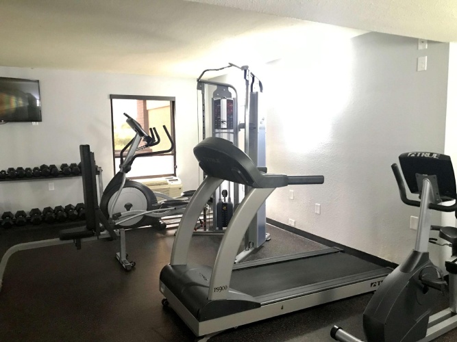 Best Western Plus Jonesboro Inn & Suites photo 26