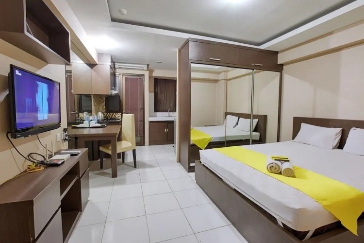1 Bedroom Executive Double room with balcony and with view