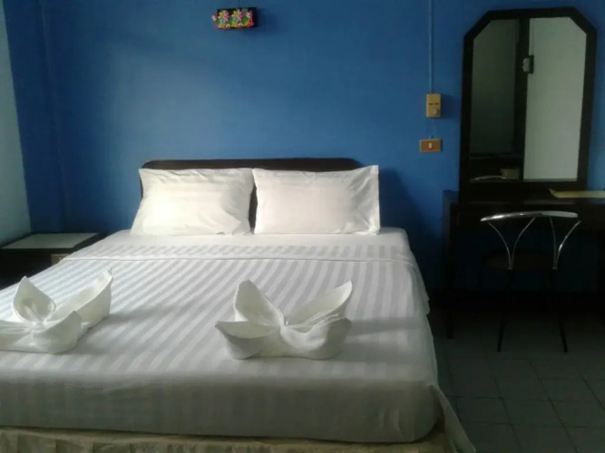Patong Deli Hotel