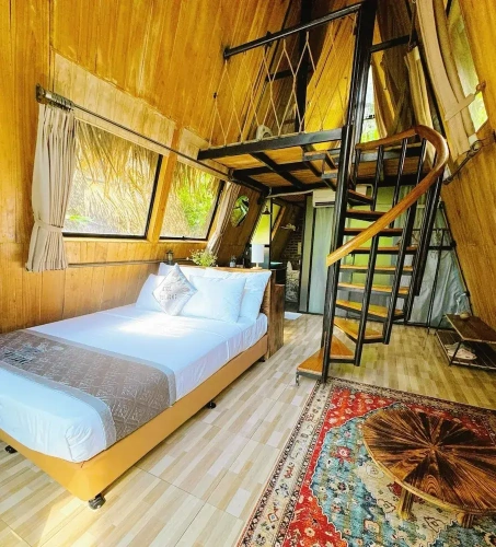 Standard Quadruple Family room with balcony