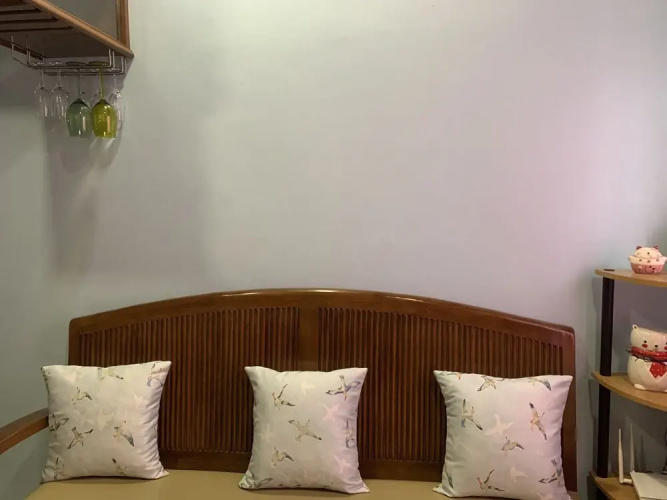 Mactan transient house with daily van