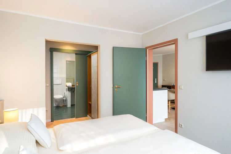QU Hotel, Trademark Collection by Wyndham