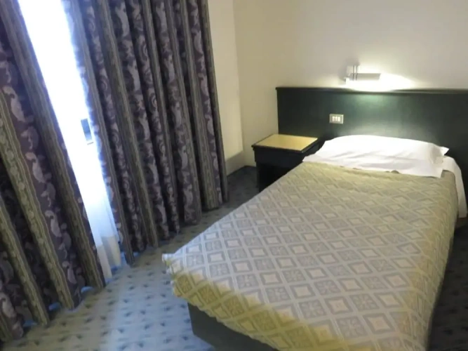 Business Single room