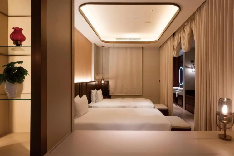 Hotel Springs Makuhari Premier
