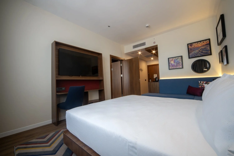 Standard Family room