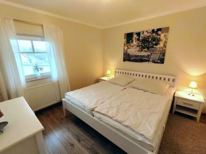 Strandburg Modern Retreat