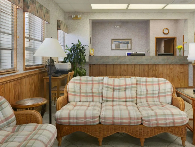 Mariner Inn and Suites