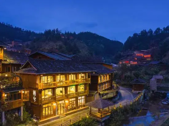 Qixi Inn