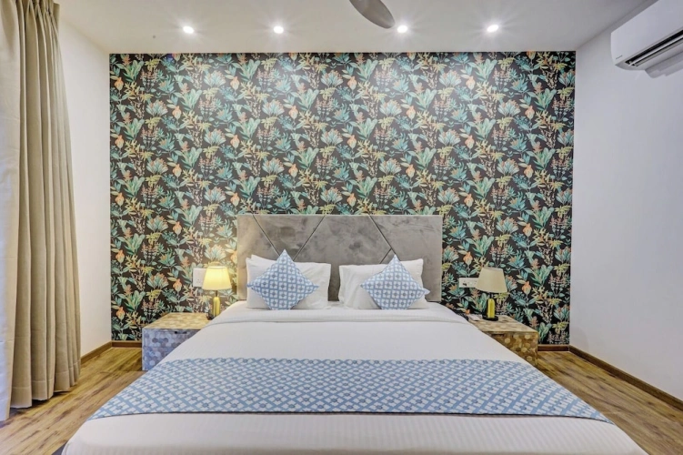 Superior room