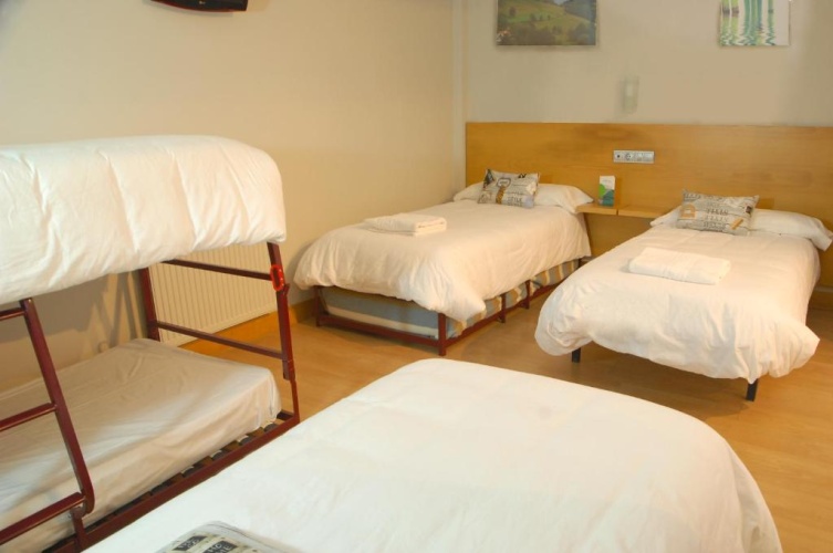 Standard Quintuple room