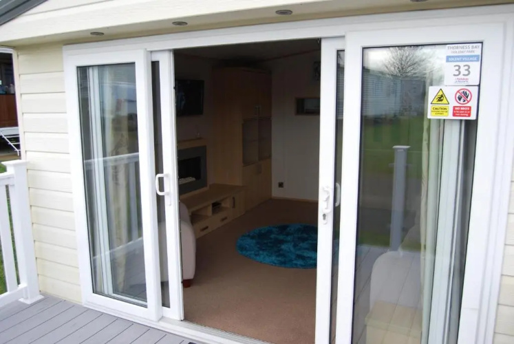 33 Solent Village