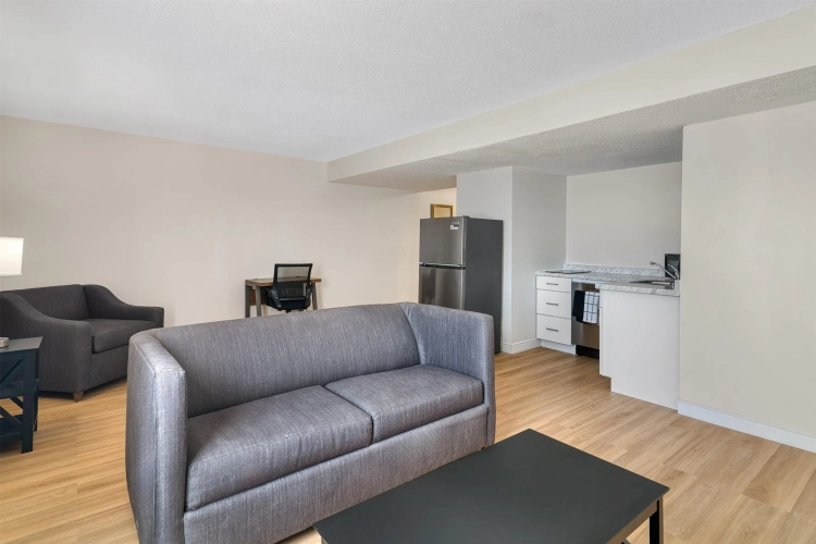1 Bedroom Double Suite