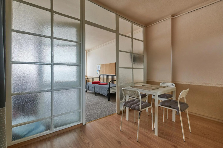 LEM Suburban Apartment