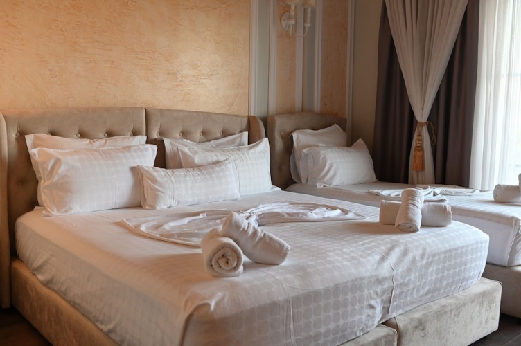 Hotel Onufri photo 10