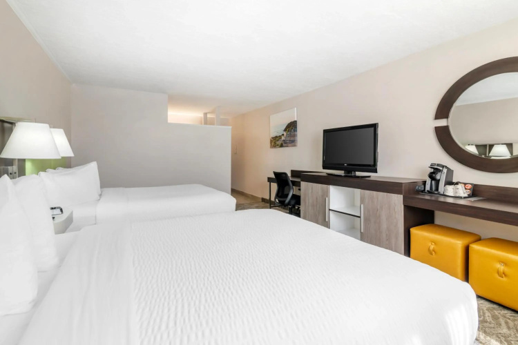 Ogunquit River Inn & Suites