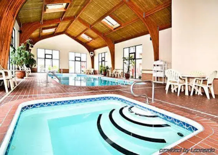 Comfort Inn West