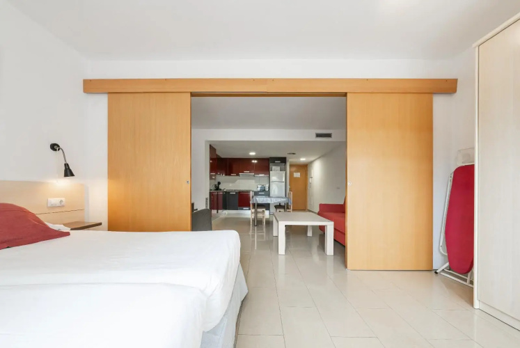 Neptuno Aparthotel