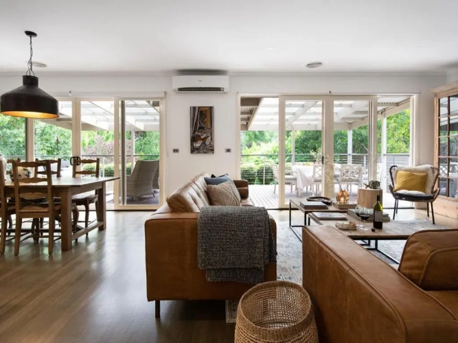 4 Bedrooms Double Cottage