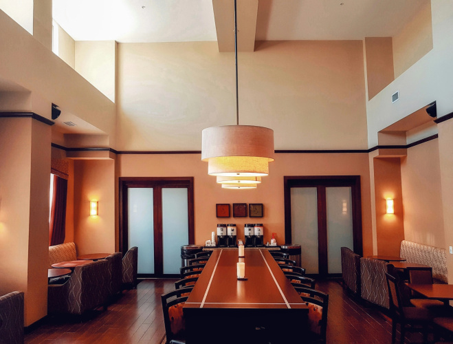 Hampton Inn & Suites by Hilton Edmonton International Airpor photo 24