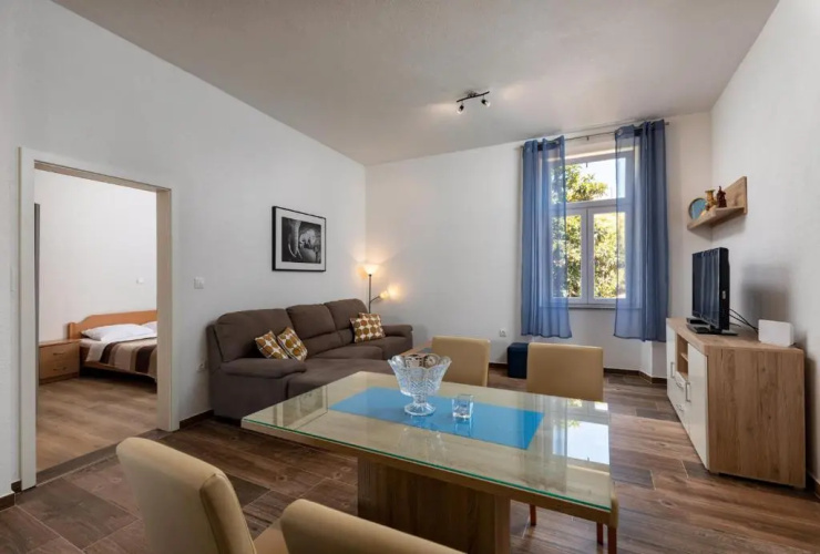 Apartments Smaila 1729