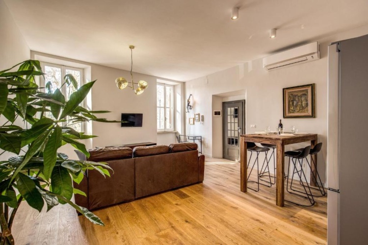 Superior Apartment