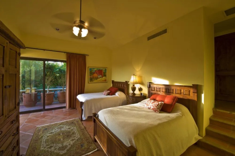 Villa Miguel