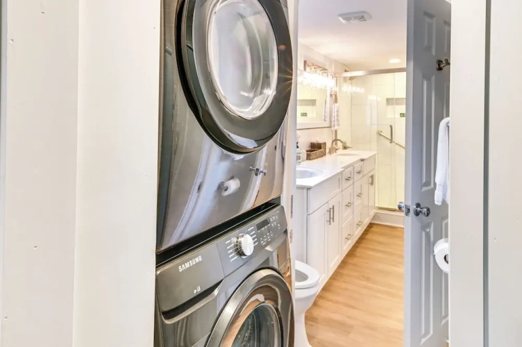 2 Bedrooms Cottage
