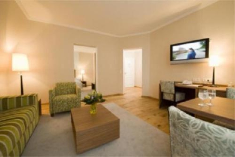 Suite with view