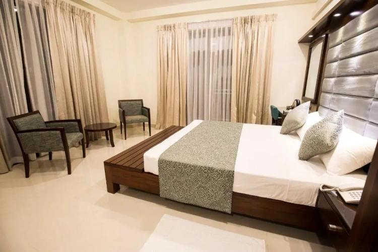 Deluxe Single room