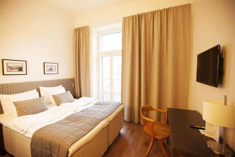 Regatta Spa Hotel