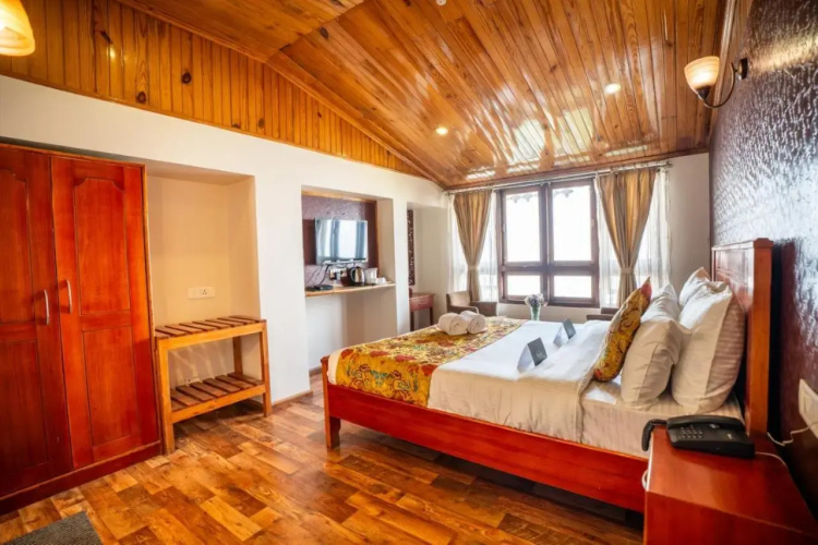 Nirvana Hotel