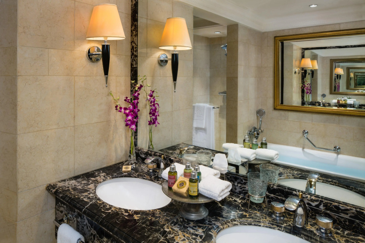 InterContinental Phoenicia Beirut by IHG