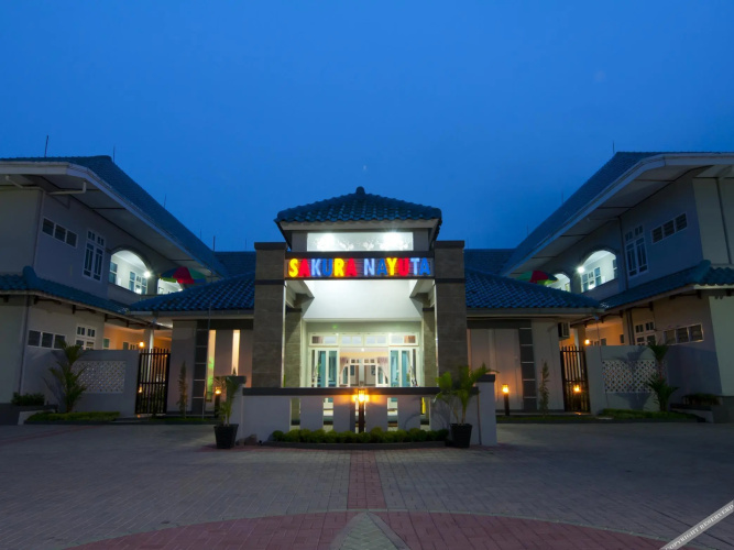 Hotel Sakura Nayuta