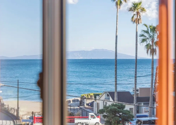 2 Bedrooms Luxury Double room with partial ocean view