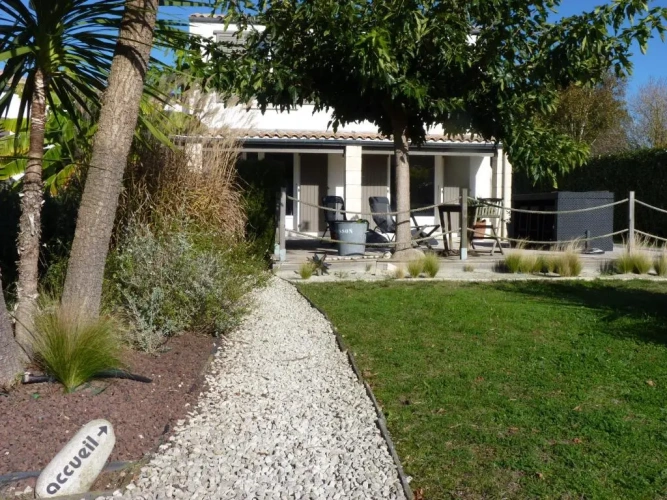 Standard Double room with garden view