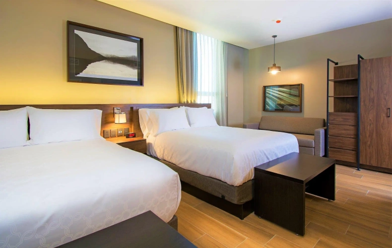 Quadruple Suite