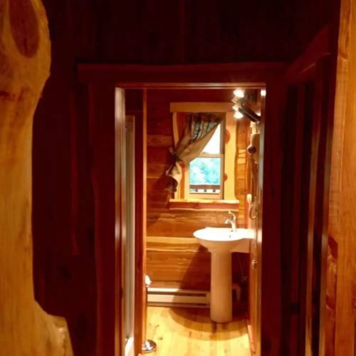 Diamond Lake Cabins