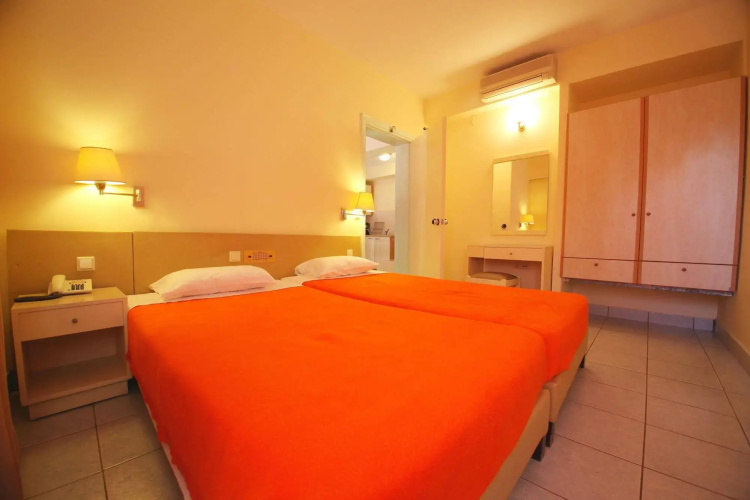 Pavlos Hotel