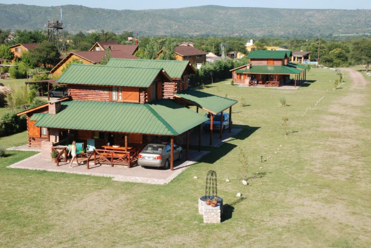 Las Cortaderas Cabanas De Tronco