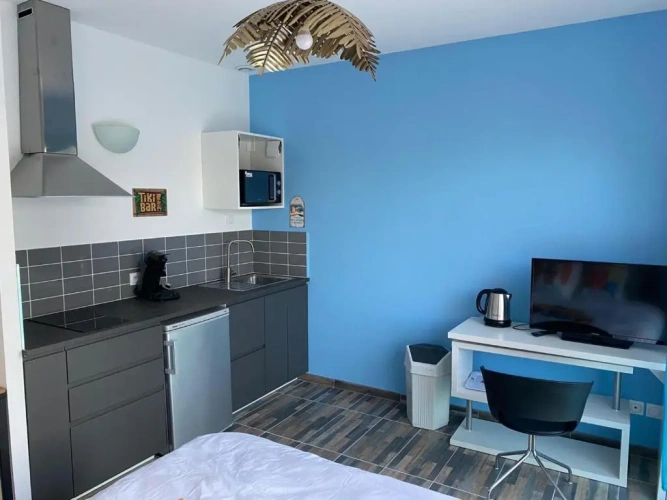 1 Bedroom Apartment