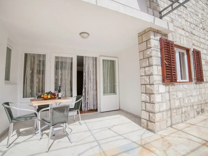 Ivan Apartmani